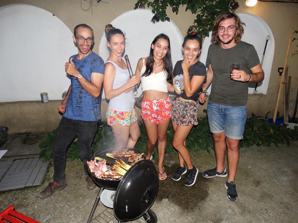 Hostel 123 София Экстерьер фото